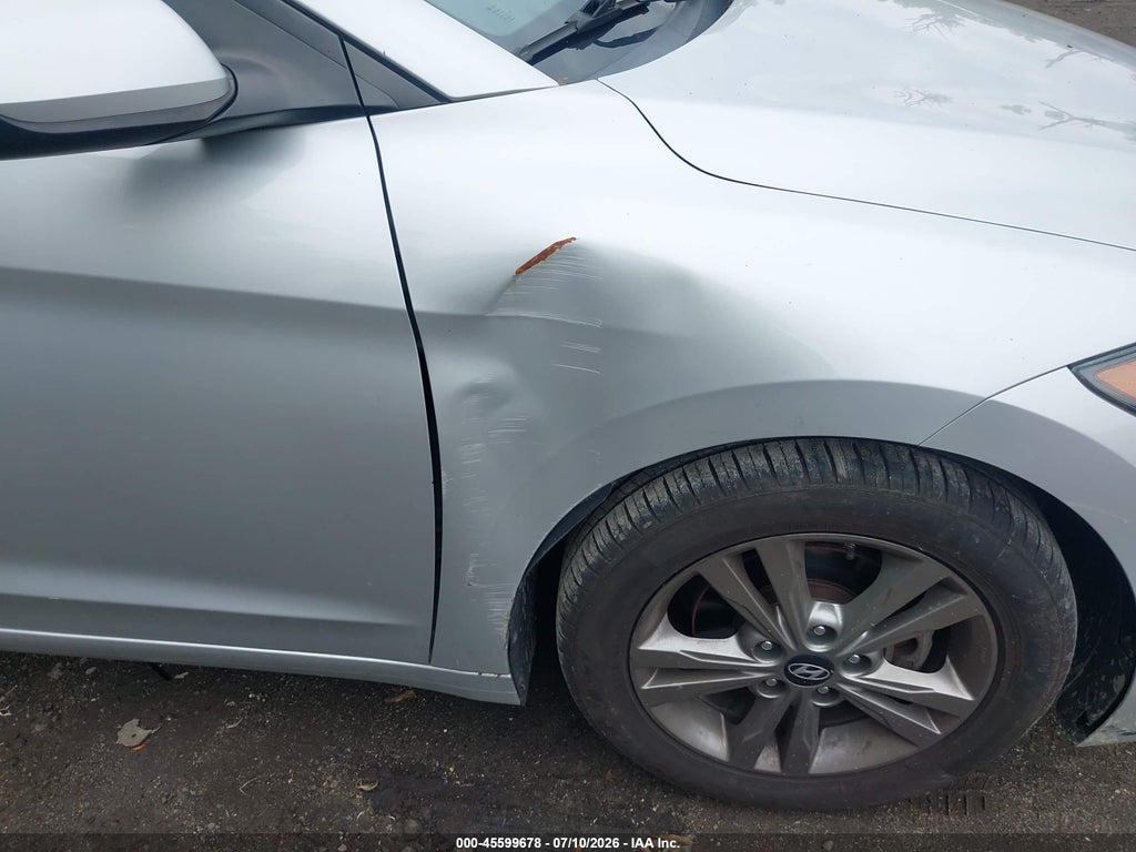 2017 Hyundai Elantra SE photo 6