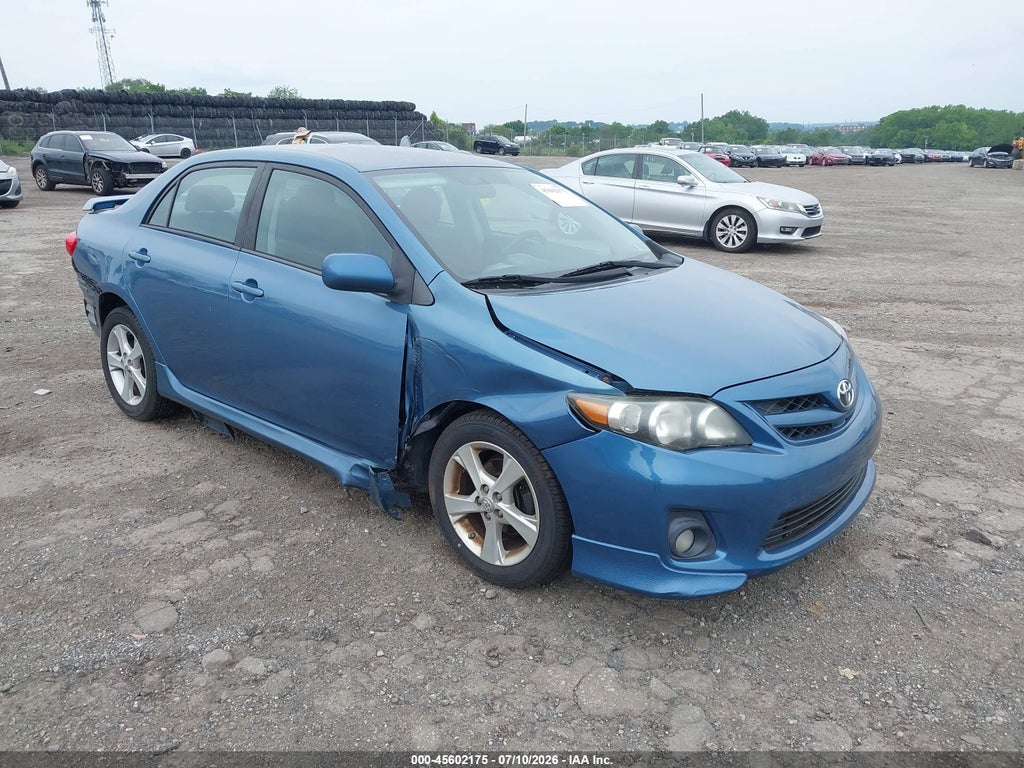 2013 TOYOTA COROLLA S