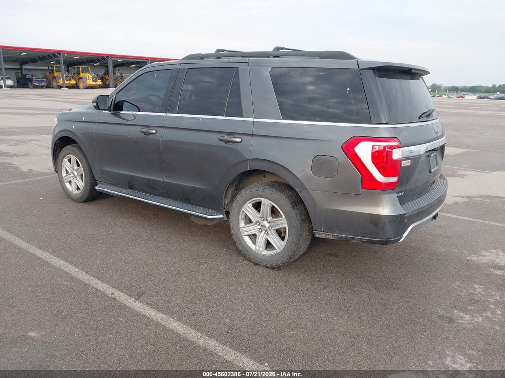 2018 Ford Expedition XLT photo 3