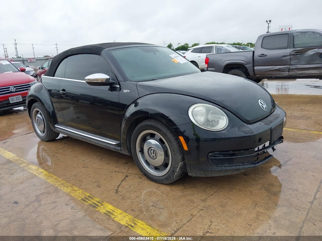 2013 VOLKSWAGEN BEETLE