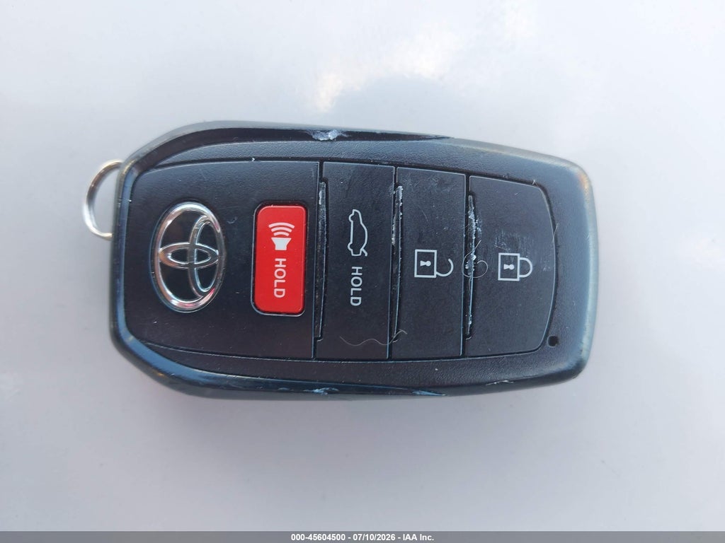 2025 Toyota Camry LE photo 11