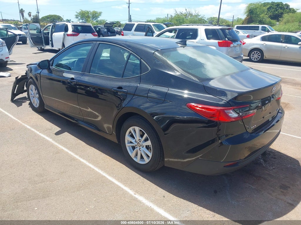 2025 Toyota Camry LE photo 3