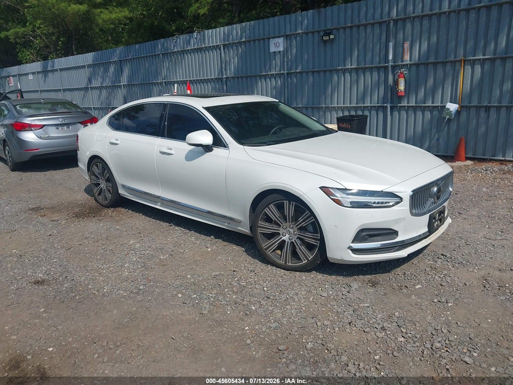 2025 VOLVO S90