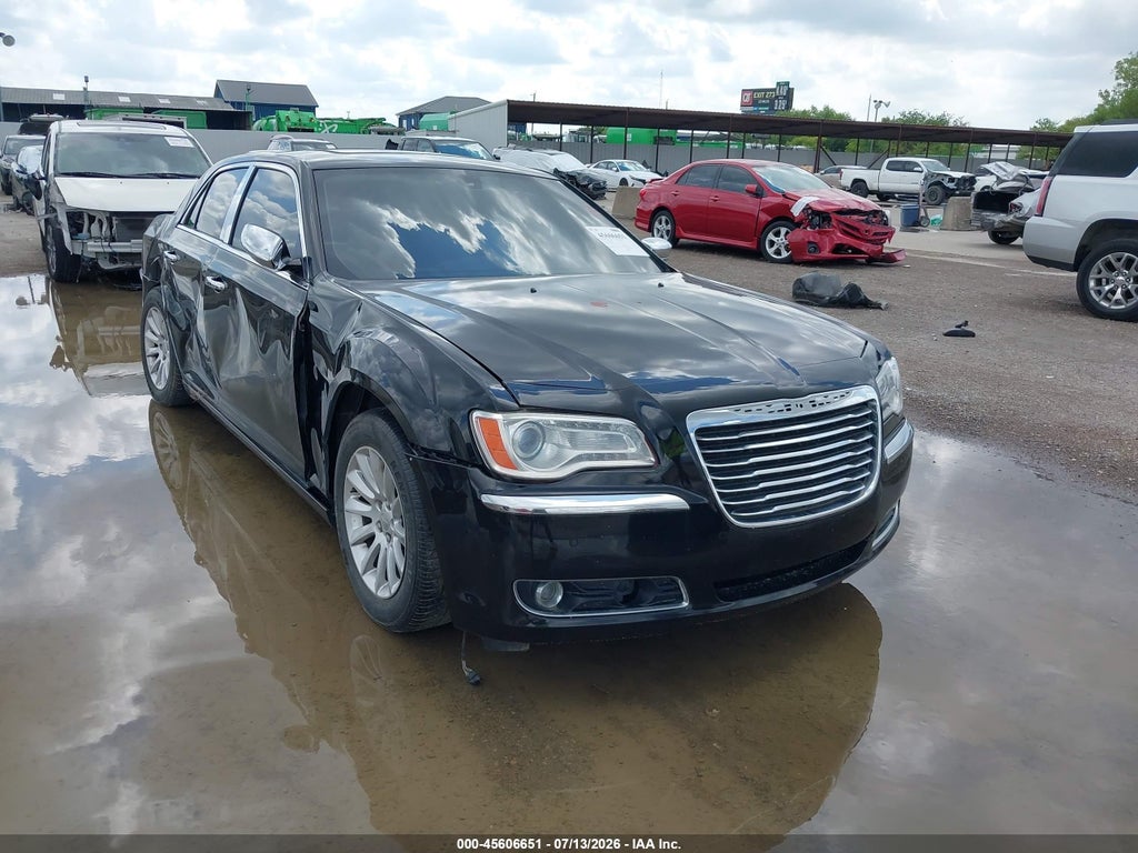 2011 CHRYSLER 300C