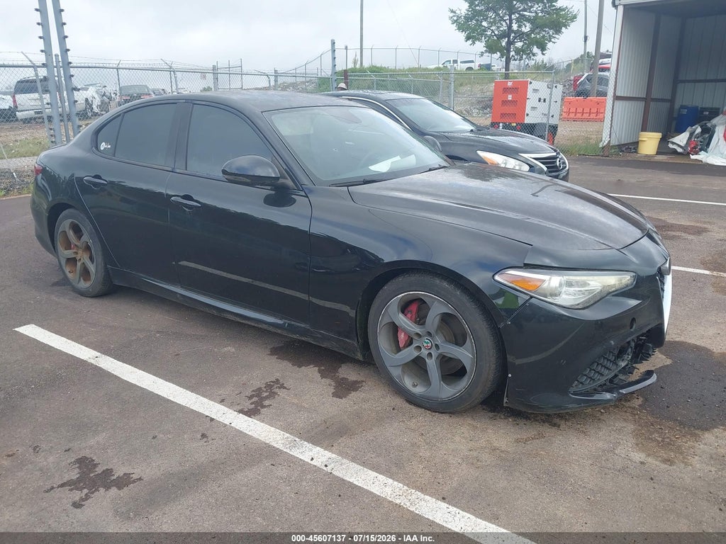 2017 ALFA ROMEO GIULIA