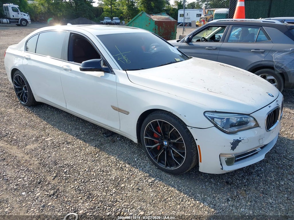 2013 BMW 750LI