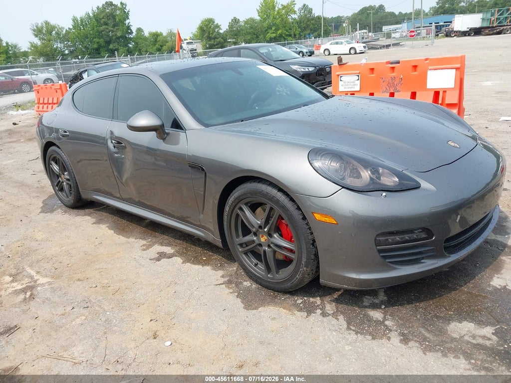 2013 PORSCHE PANAMERA