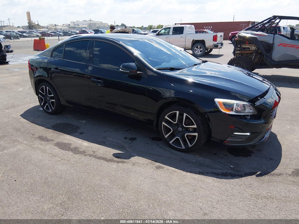 2018 VOLVO S60