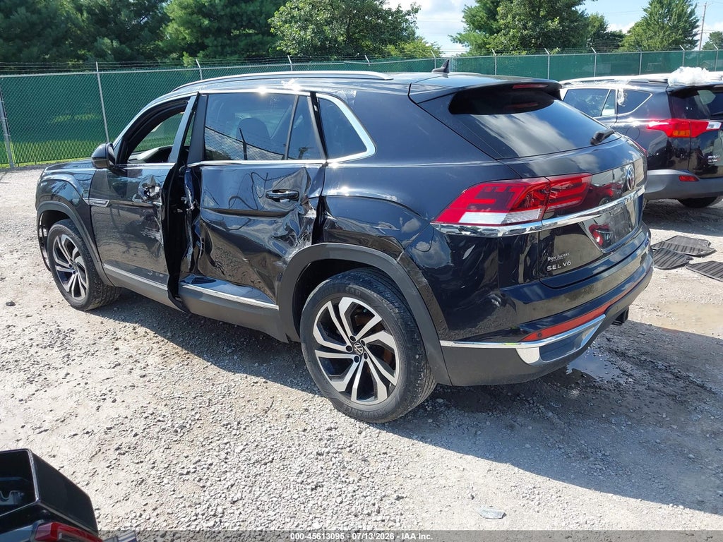 2022 Volkswagen Atlas Cross Sport 3.6L V6 SEL photo 3