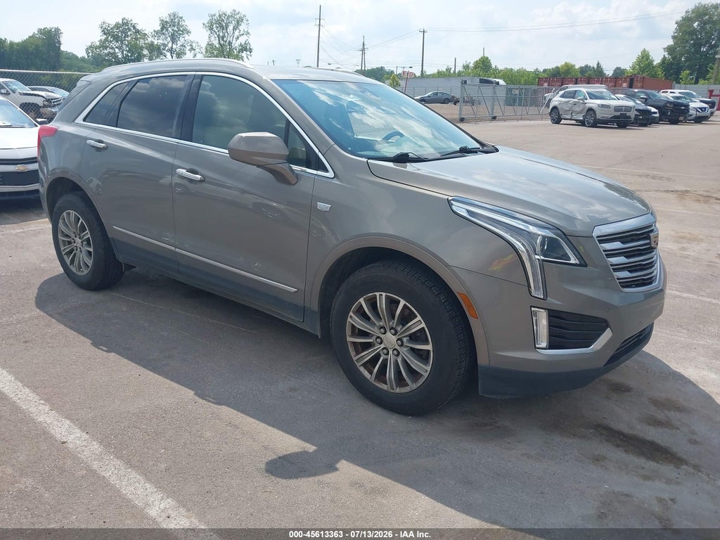 2017 CADILLAC XT5