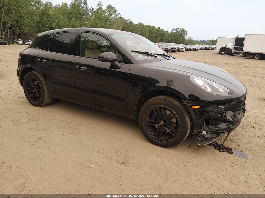 2017 PORSCHE MACAN