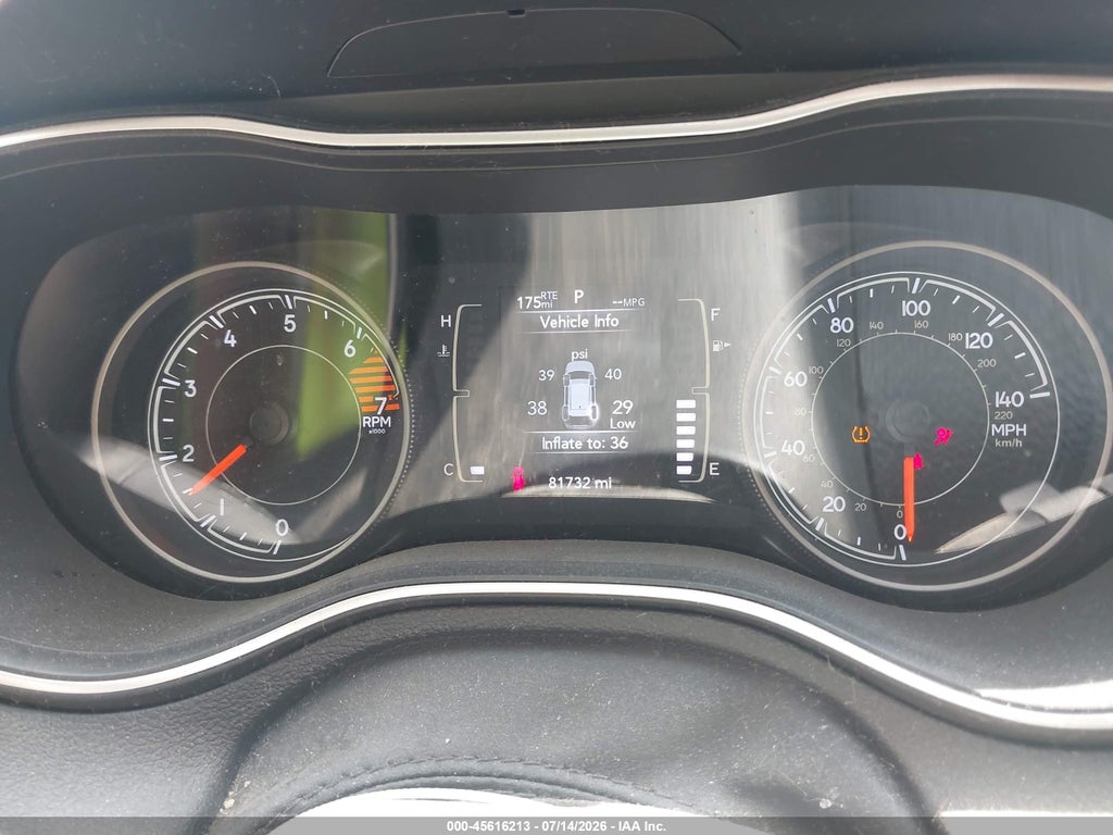 2019 Jeep Cherokee Latitude FWD photo 7