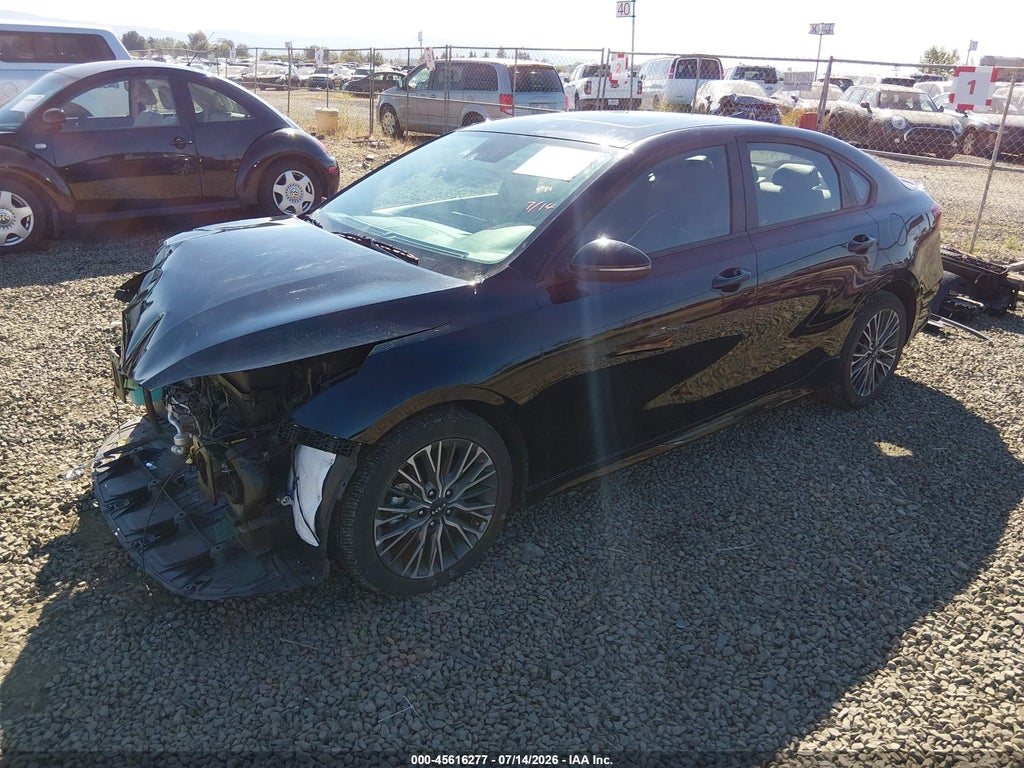 2024 Kia Forte GT-Line photo 2