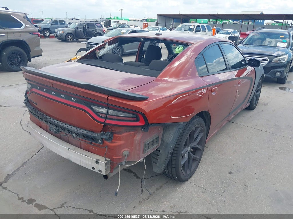2021 Dodge Charger SXT RWD photo 4