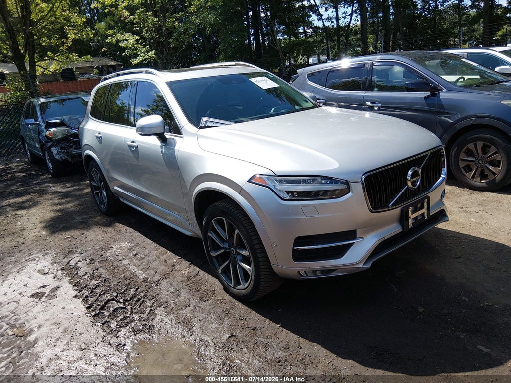2017 VOLVO XC90