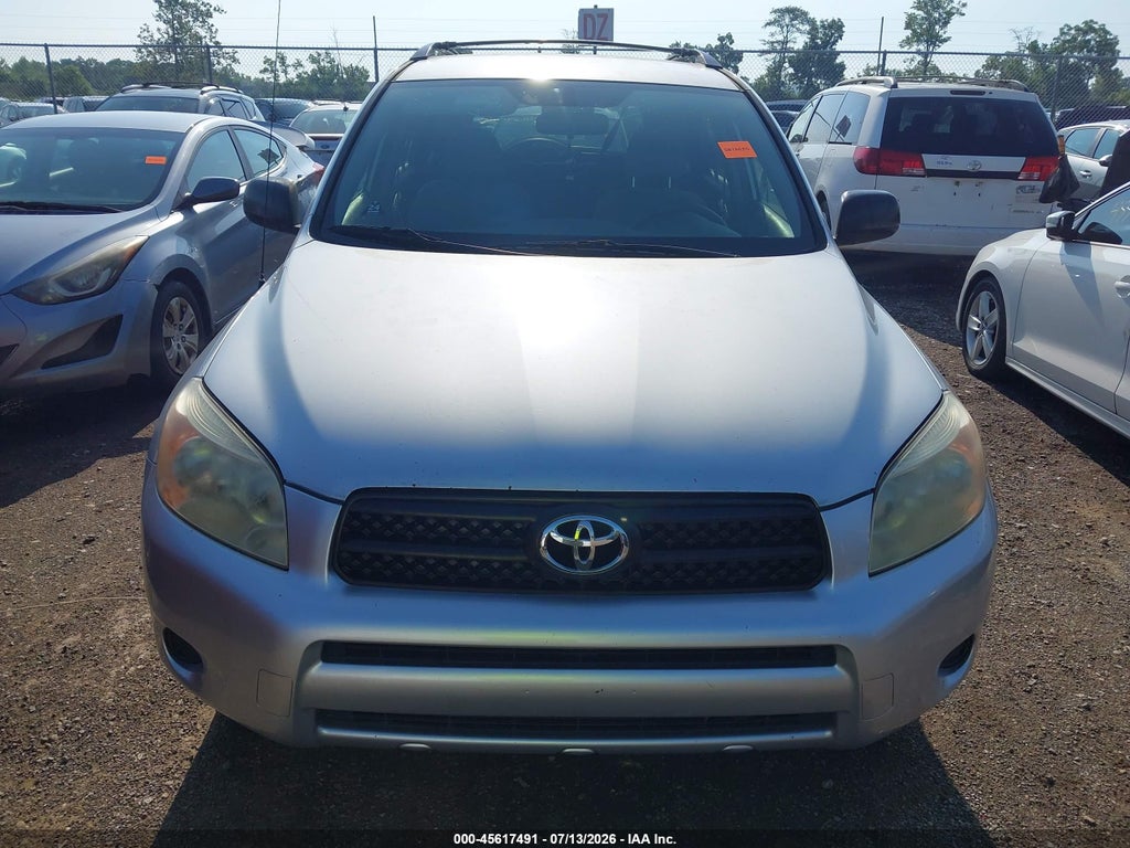 2008 Toyota RAV4 photo 6