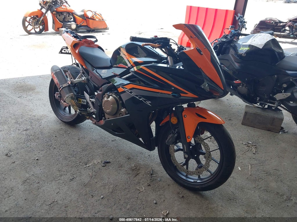 2017 HONDA CBR500