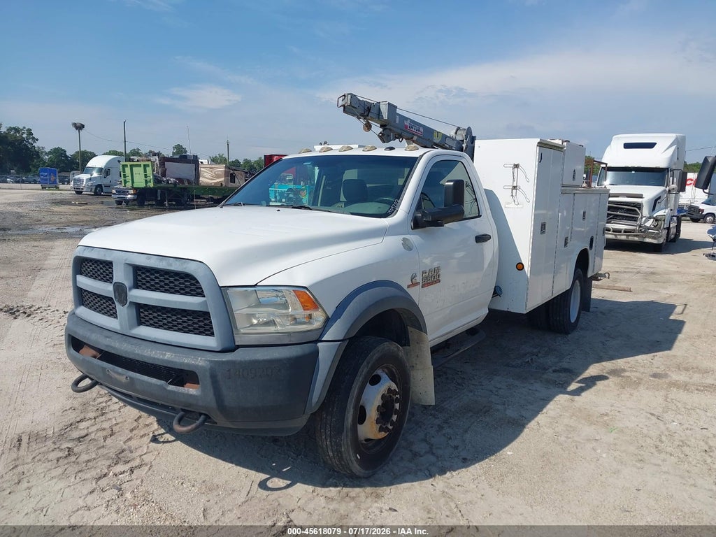 2015 Ram 5500 Chassis Tradesman/SLT photo 2