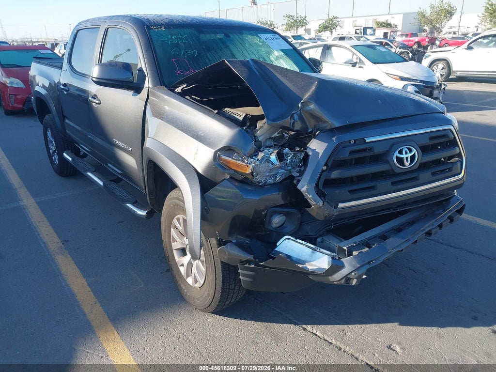 2017 Toyota Tacoma SR5 V6 photo 6
