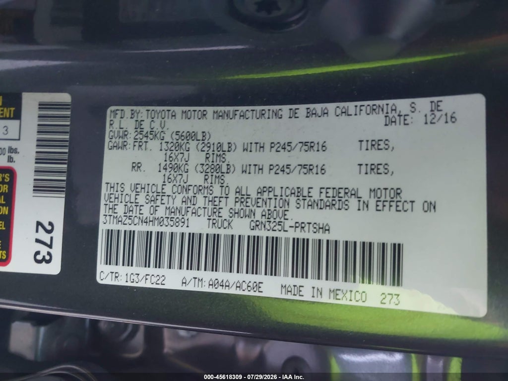 2017 Toyota Tacoma SR5 V6 photo 9