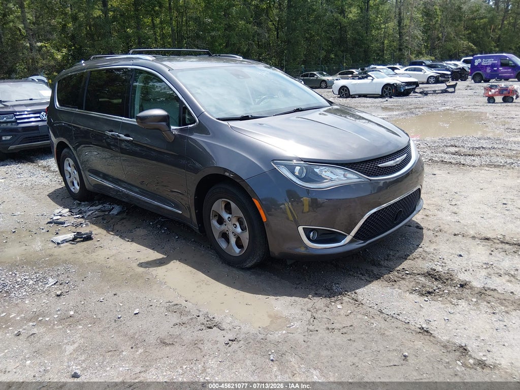 2017 CHRYSLER PACIFICA