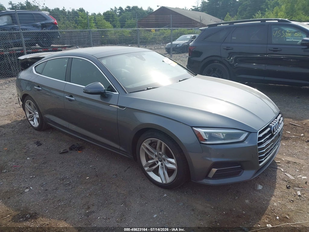 2019 Audi A5 45 Premium photo 1