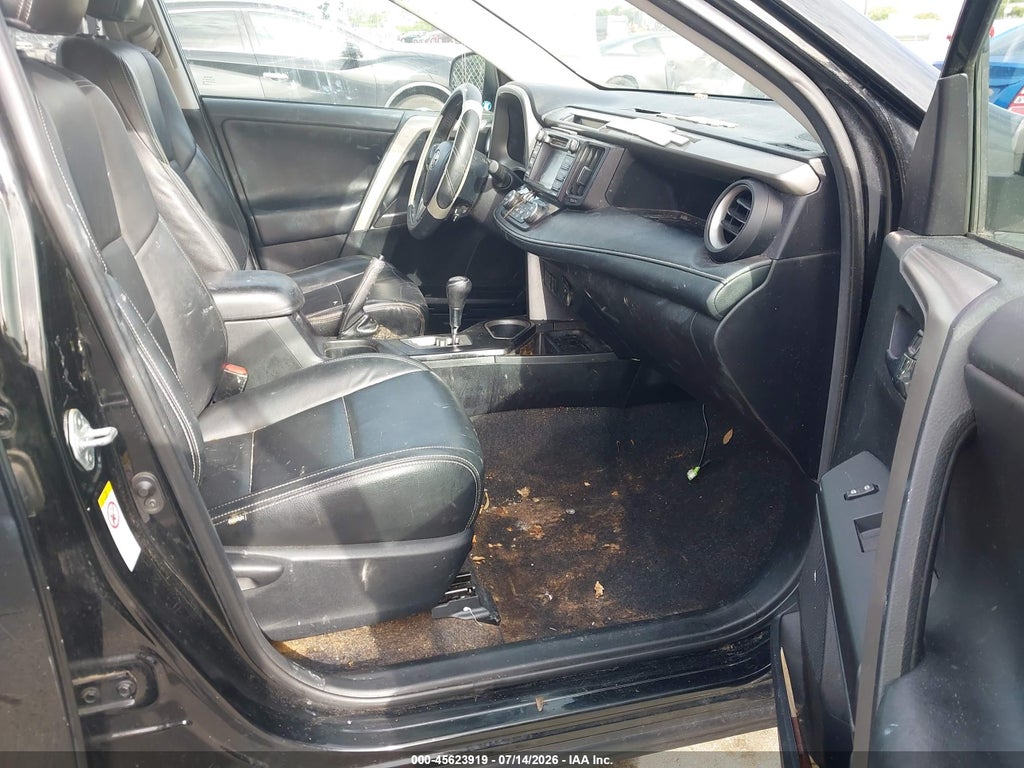 2018 Toyota RAV4 XLE photo 5