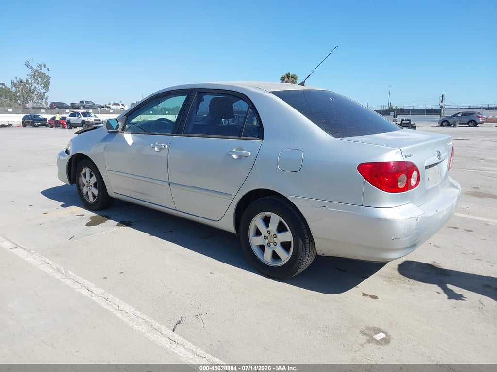 2007 Toyota Corolla LE photo 3