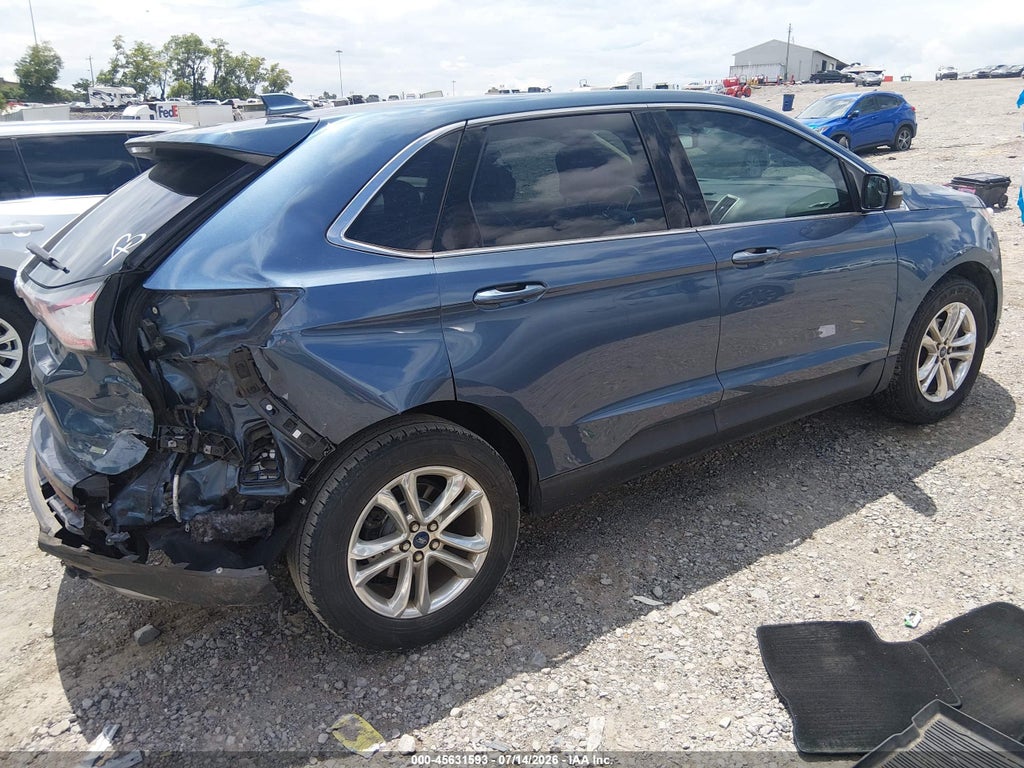 2018 Ford Edge SEL photo 4