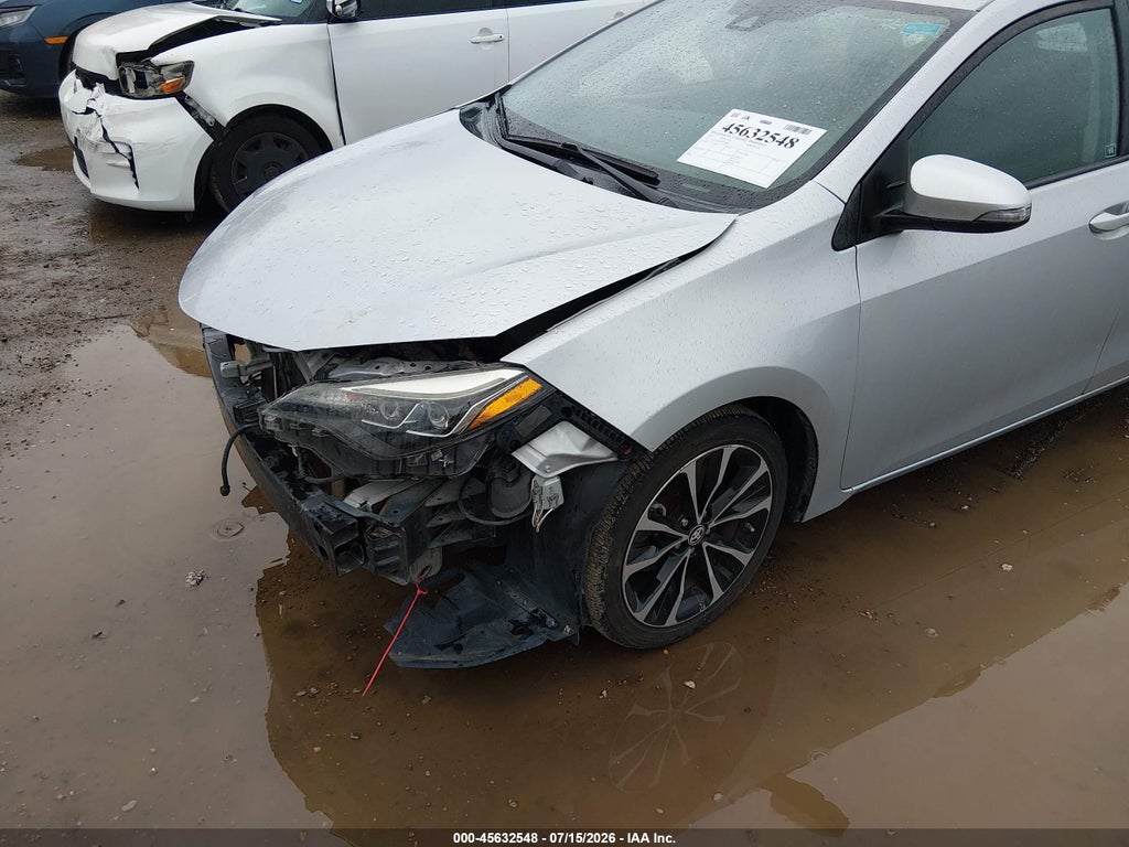 2017 Toyota Corolla SE photo 6