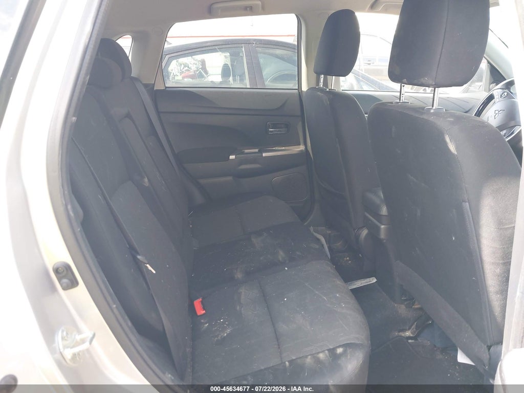 2020 Mitsubishi Outlander Sport 2.0 SE AWC photo 8