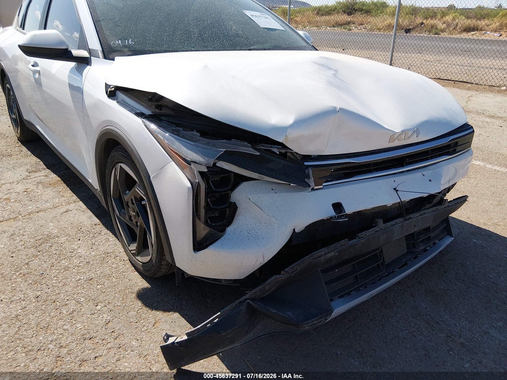 2025 Kia K4 EX photo 6