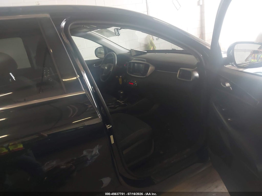 2019 Kia Sorento 3.3L LX photo 5