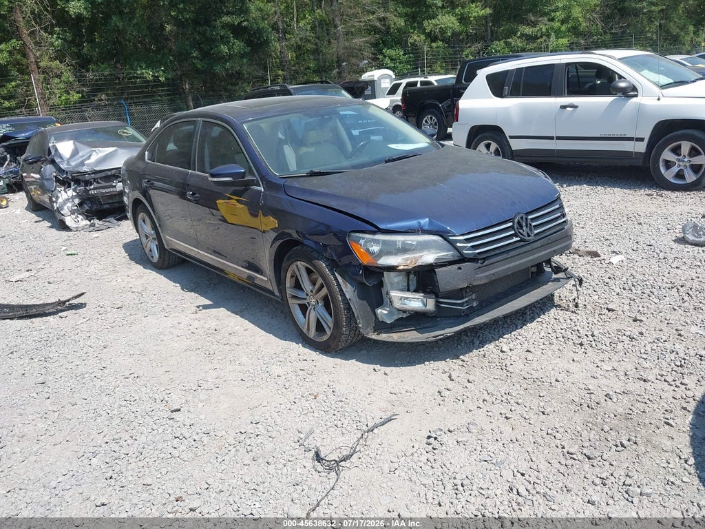 2015 VOLKSWAGEN PASSAT