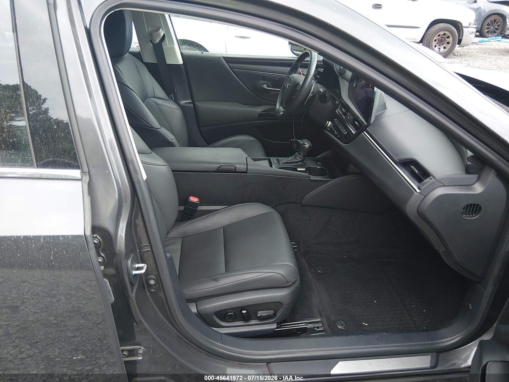 2023 Lexus ES 350 photo 5