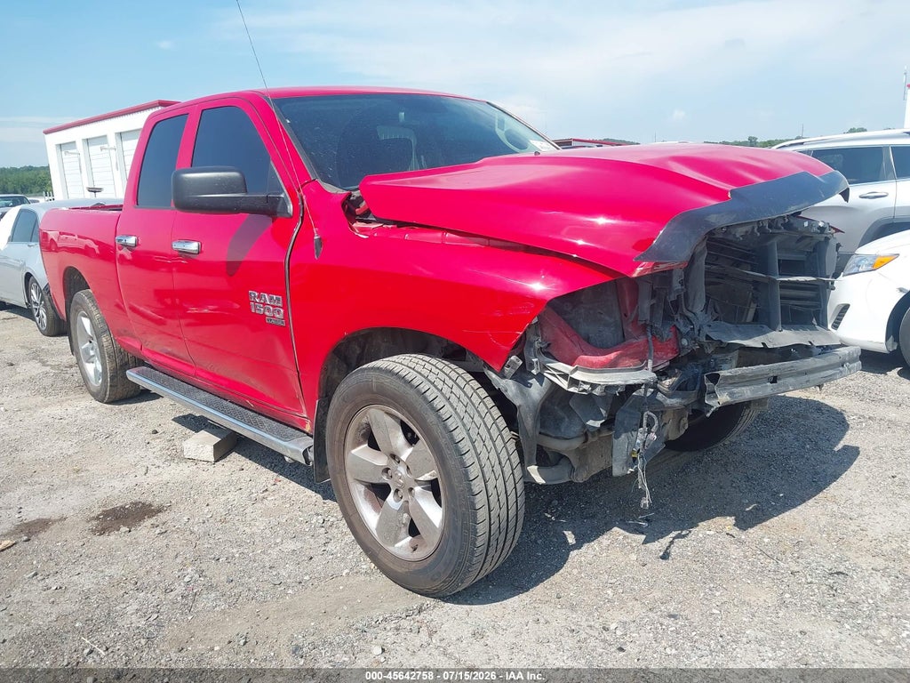 2019 Ram 1500 Classic Express 4X4 6'4 Box photo 1