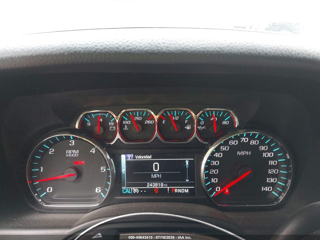 2016 Chevrolet Suburban LT photo 7