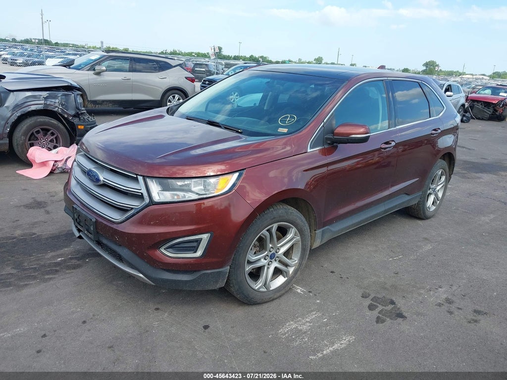 2015 Ford Edge Titanium photo 2