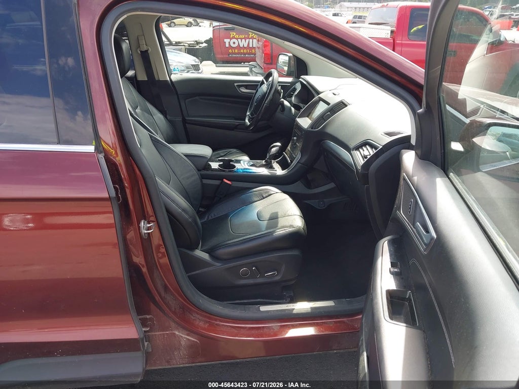 2015 Ford Edge Titanium photo 5