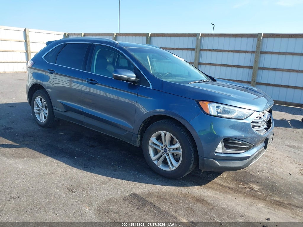 2019 Ford Edge SEL photo 1