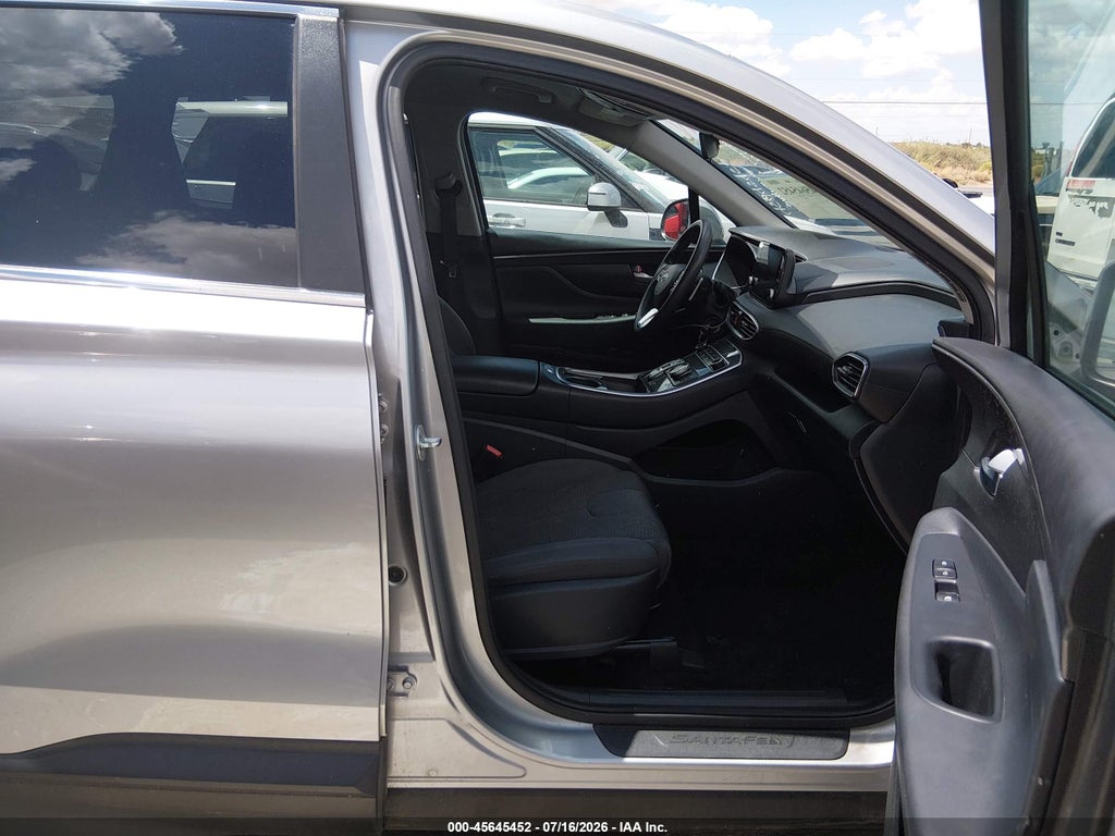 2021 Hyundai Santa FE SE photo 5