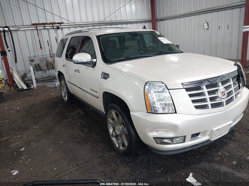 2012 CADILLAC ESCALADE