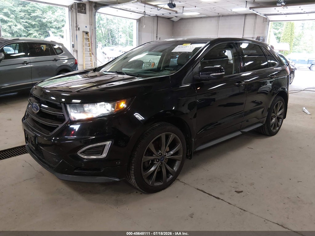 2016 Ford Edge Sport photo 2