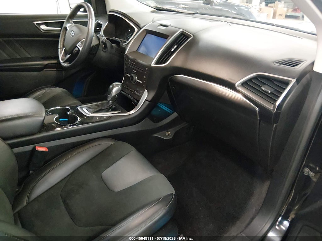 2016 Ford Edge Sport photo 5