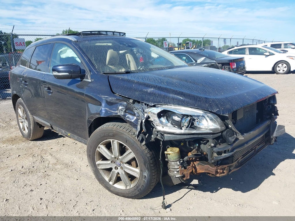 2016 VOLVO XC60