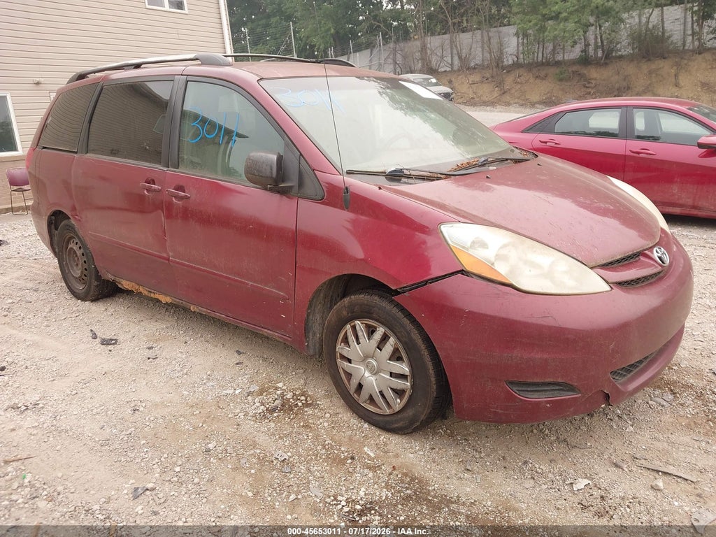 2008 TOYOTA SIENNA