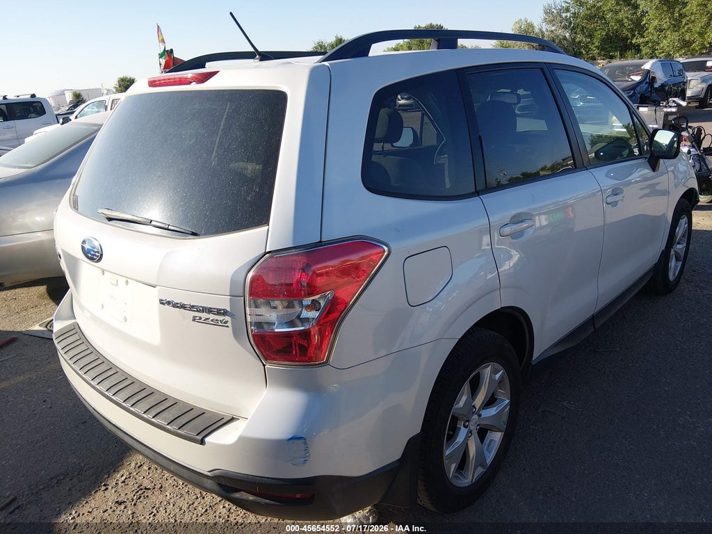 2015 Subaru Forester 2.5I Premium photo 4