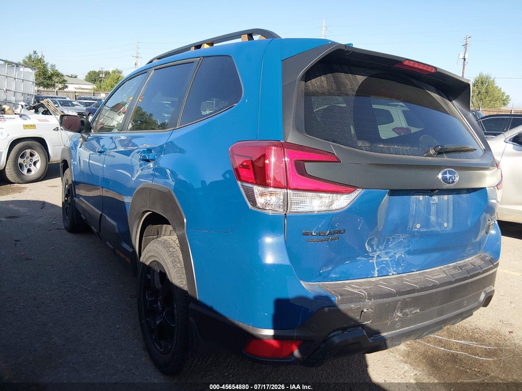 2023 Subaru Forester Wilderness photo 3
