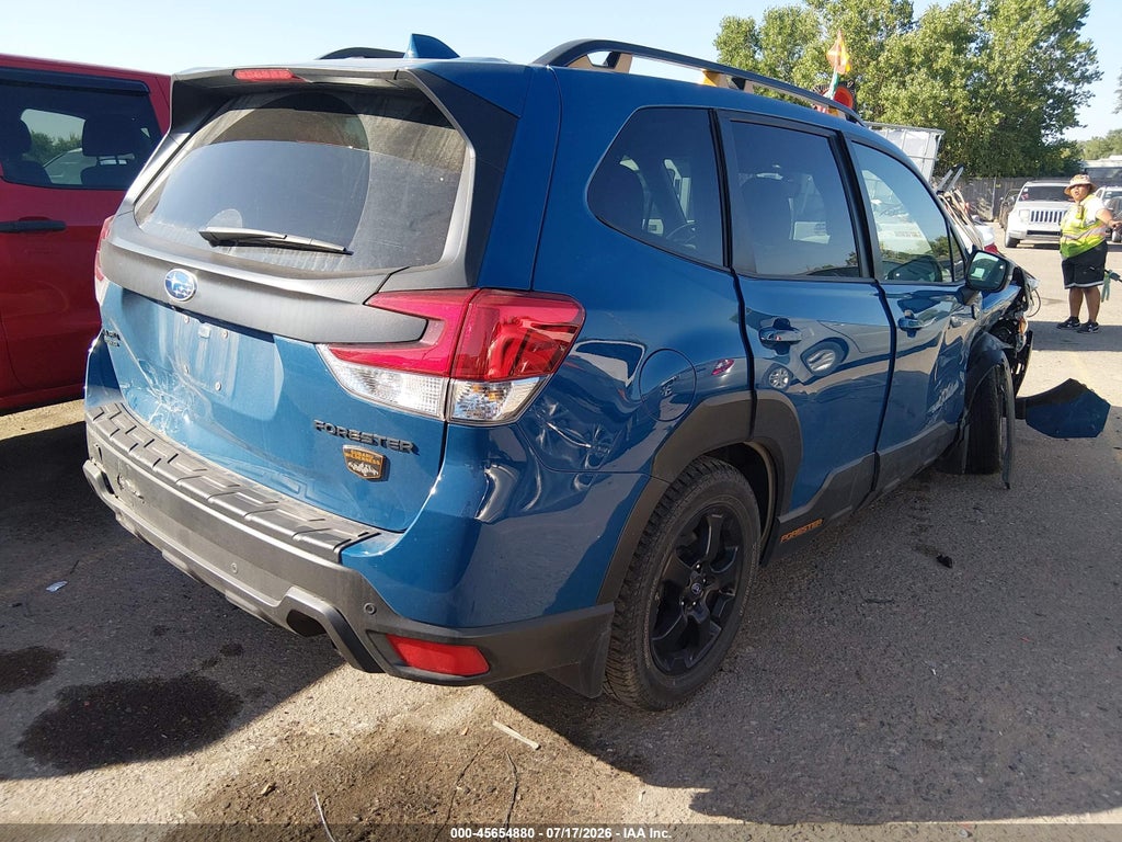 2023 Subaru Forester Wilderness photo 4