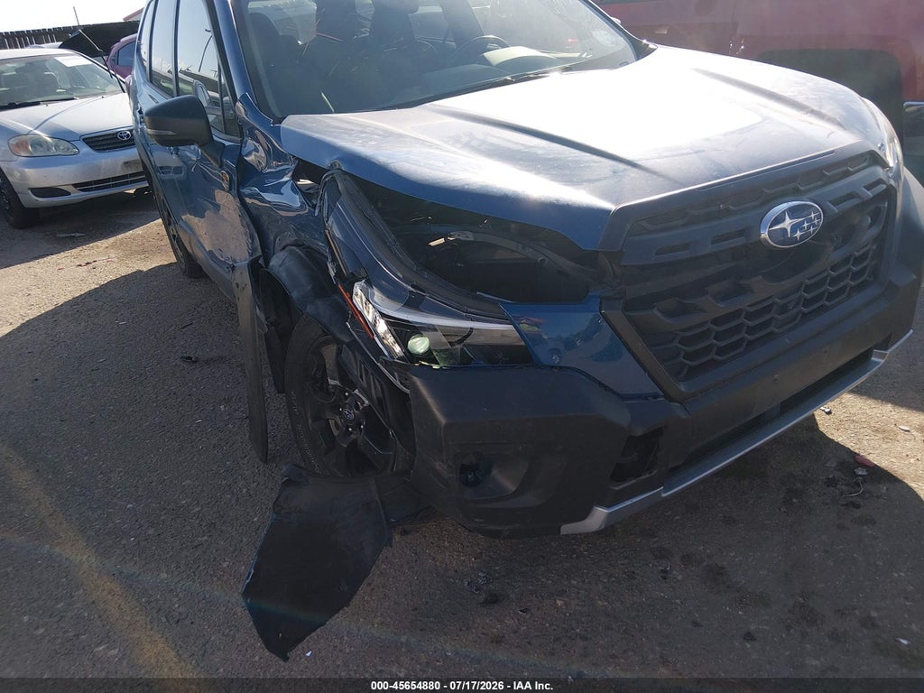 2023 Subaru Forester Wilderness photo 6
